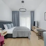 아파트 Modern In The Centre Of By Renters *