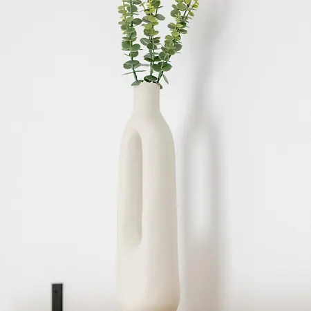 Modern In The Centre Of By Renters Apartament *