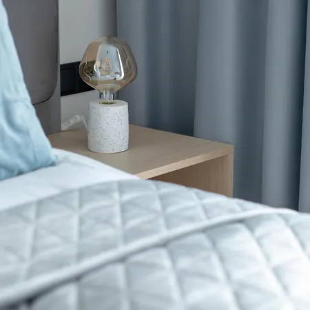 Modern In The Centre Of By Renters * 포즈난