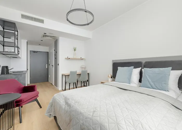Modern In The Centre Of By Renters Appartement *
